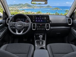 Kia Sonet 2023 Blanc céleste - tableau de bord