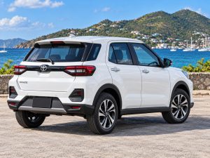 Toyota Raize 2023 Blanc - vue arrière 3/4