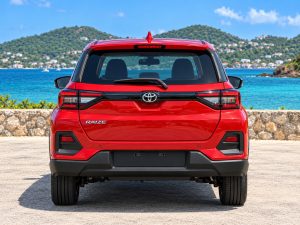 Toyota Raize 2023 Rouge - vue de face arrière